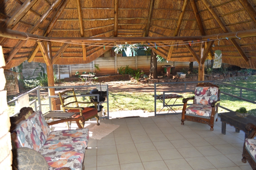 4 Bedroom Property for Sale in Wilkoppies North West